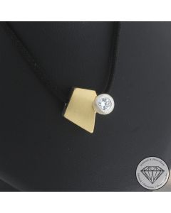 Wert 1690 &euro; Bicolor Solit&auml;r Brillant Anh&auml;nger in 750er 18 K Gold - 107432