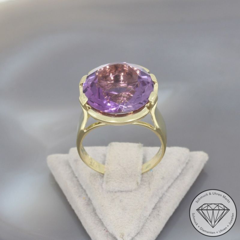 Wert 1390 € Amethyst Ring in 585er 14 K Gelbgold - 101166
