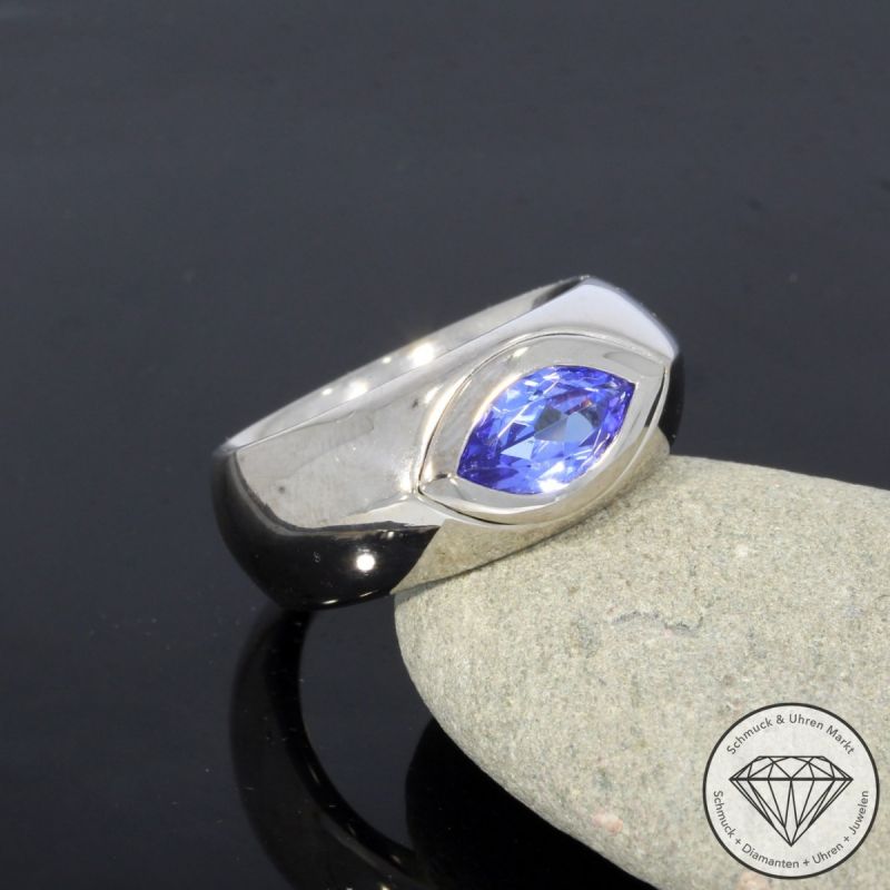 Wert 5900 € Tansanit Ring in 750er 18 K Weißgold - 101817
