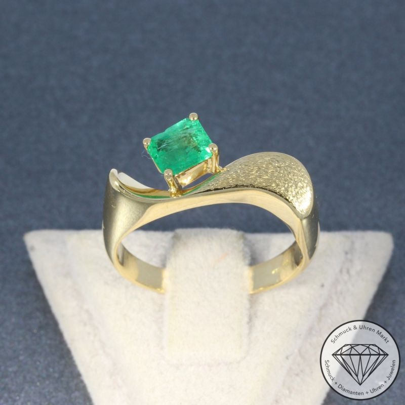 Wert 1890 € Smaragd Ring in 750er 18 K Gelbgold - 105235