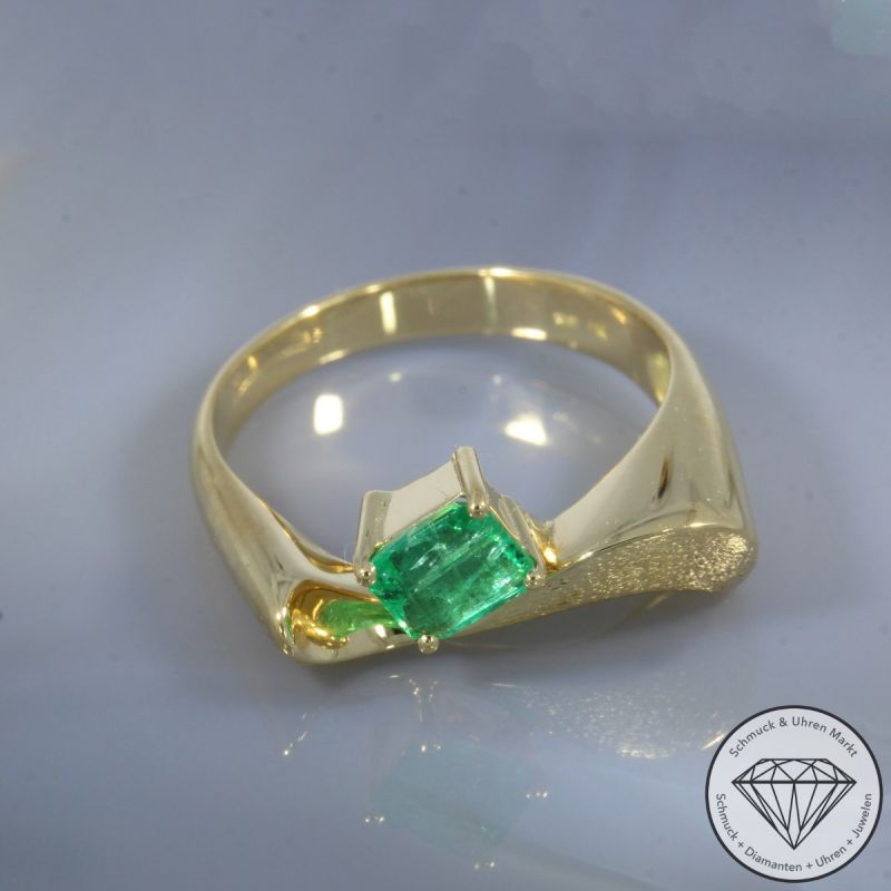 Wert 1890 € Smaragd Ring in 750er 18 K Gelbgold - 105235