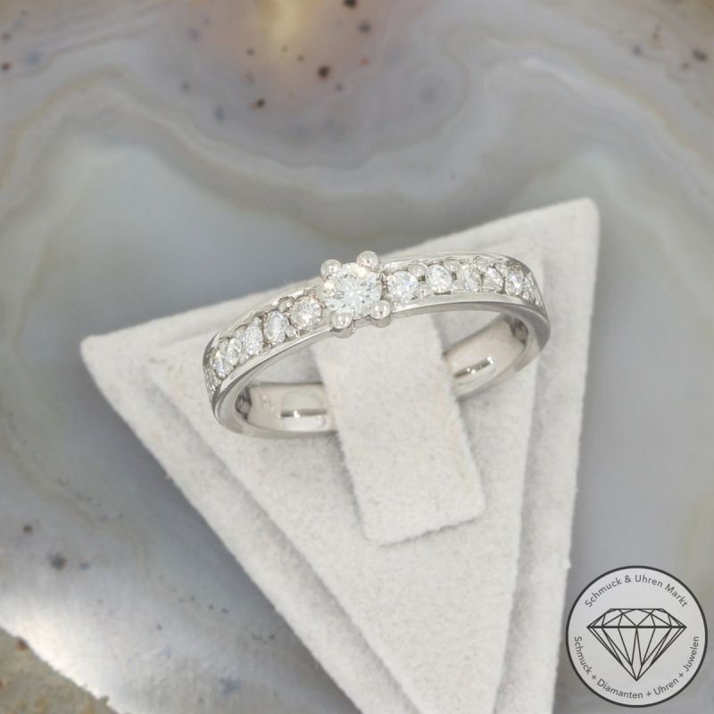 Wert 2450 € Brillant Ring in 900er Platin - 105675