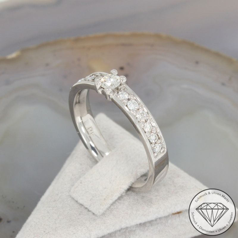 Wert 2450 € Brillant Ring in 900er Platin - 105675