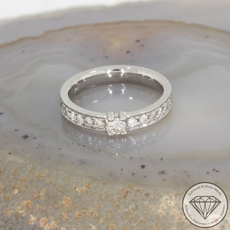 Wert 2450 € Brillant Ring in 900er Platin - 105675