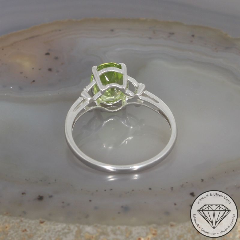 Wert 750 € Diamant Peridot Ring in 750er 18 K Weißgold - 106438