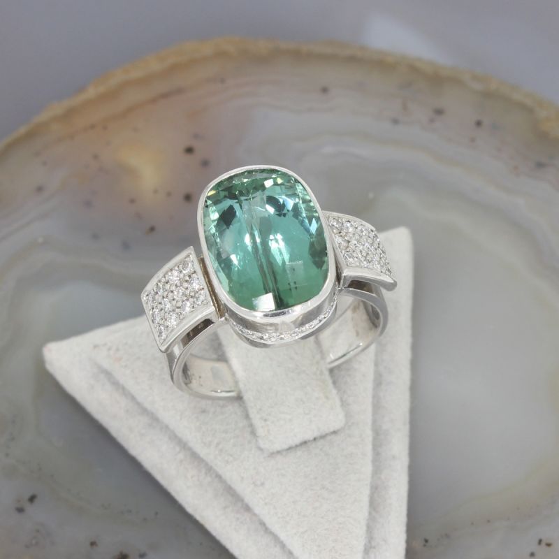 Wert 4090 € Brillant Turmalin Ring in 750er 18 K Weißgold - 106509