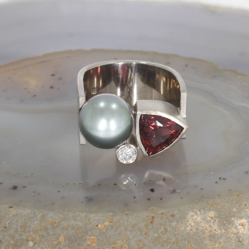 Wert 5290 € Brillant Rubellit Perl Ring in 750er 18 K Weißgold - 106510