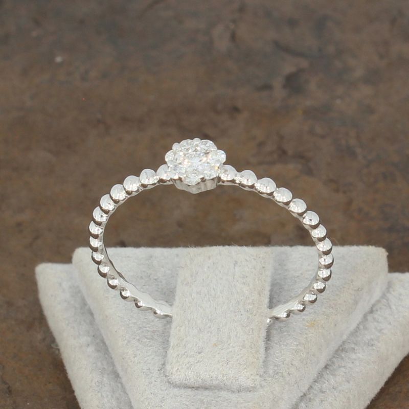 Wert 770 € Brillant Ring (0,10 carat) in 750er 18 K Weißgold Größe 56 - H434