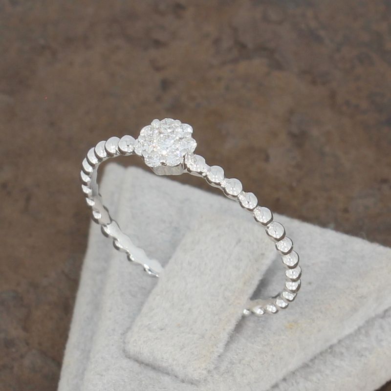 Wert 770 € Brillant Ring (0,10 carat) in 750er 18 K Weißgold Größe 56 - H434