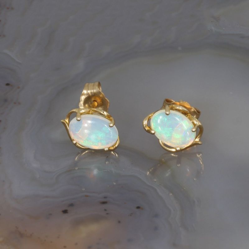 Wert 500 € Opal Ohrringe (0,80 carat) in 750er 18 K Gelbgold - 74926