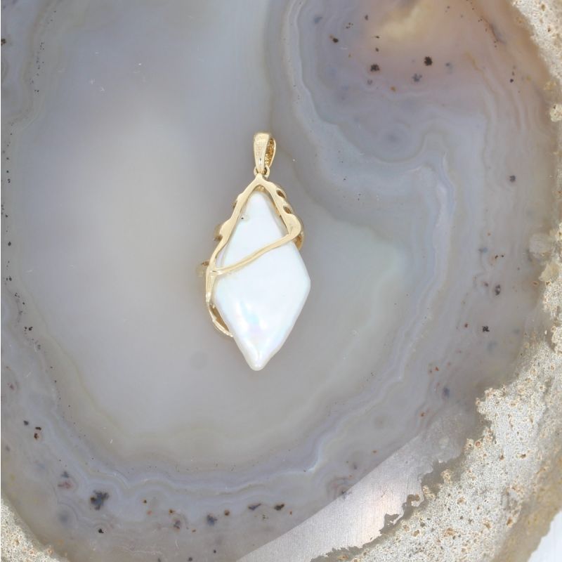 Wert 590 € Brillant Muschelkern Anhänger in 585er 14 K Gelbgold - H554