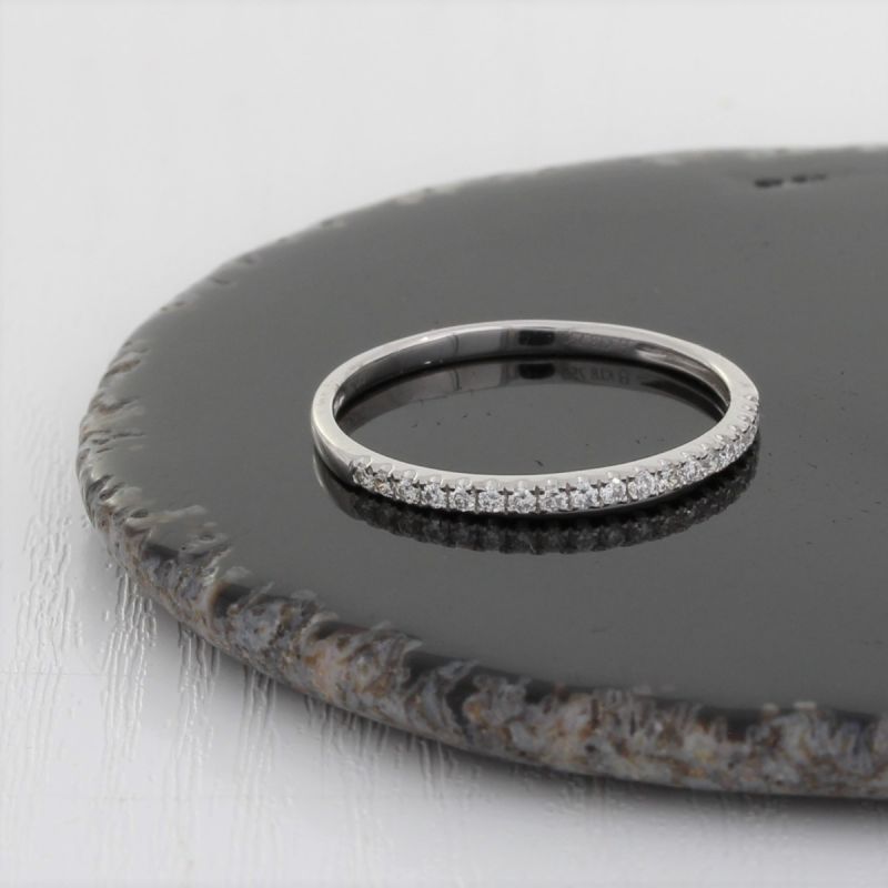 Wert 950 € Brillant Ring (0,15 carat) in 750er 18 K Weißgold - H1012