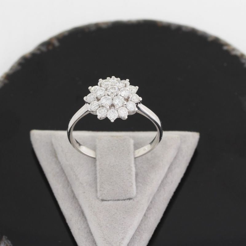 Wert 2690 € Brillant Ring (0,90 carat) in 750er 18 K Weißgold - H1033