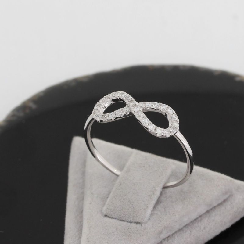 Wert 1090 € Brillant Ring (0,20 carat) in 750er 18 K weißgold Gr.56 - H1028