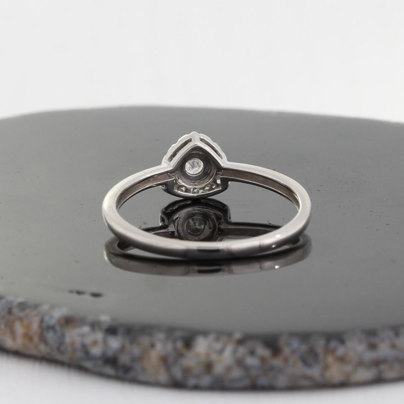 Wert 999 € Brillant Ring (0,15 carat) in 750er 18 K Weißgold - 76230 