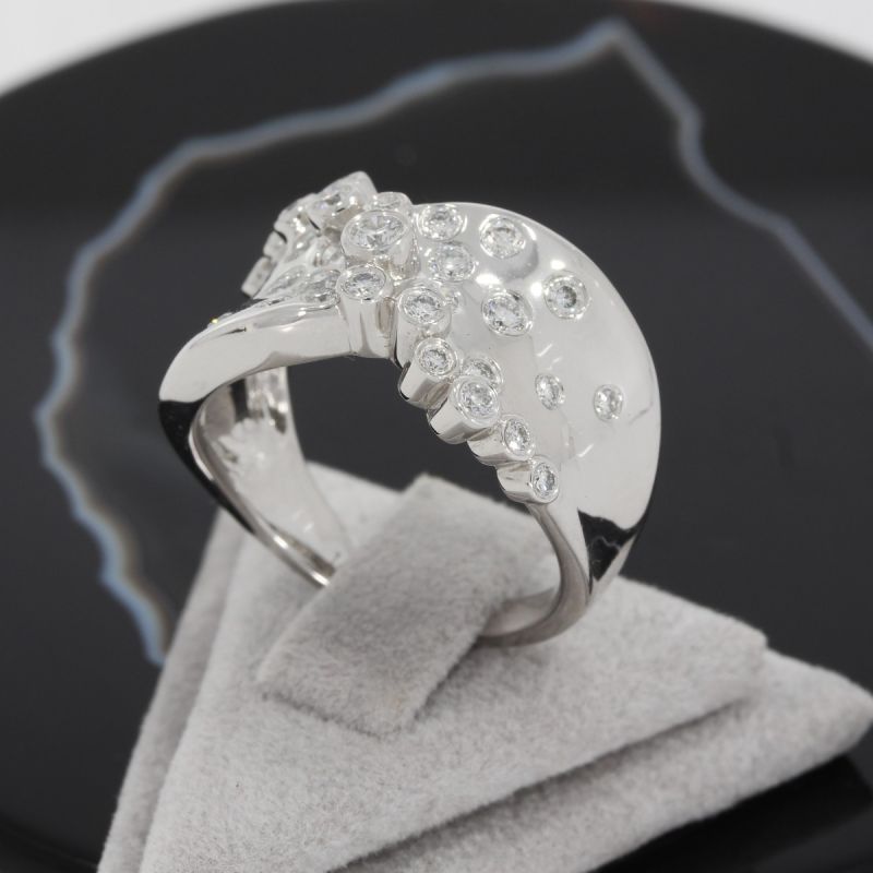 Wert 5490 € Brillant Ring (0,77 carat) in 585er 14 Karat Weißgold – H225