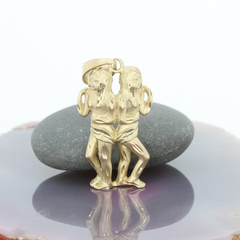 Wert 430 € Anhänger in 333er 8 K Gelbgold - K78374