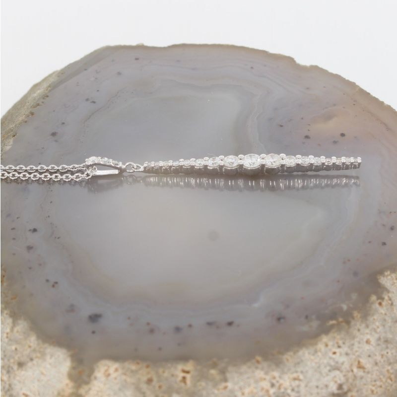 Wert 2250 € Brillant Anhänger mit Kette (0,60 carat) in 585er 14 K Weißgold - H1180