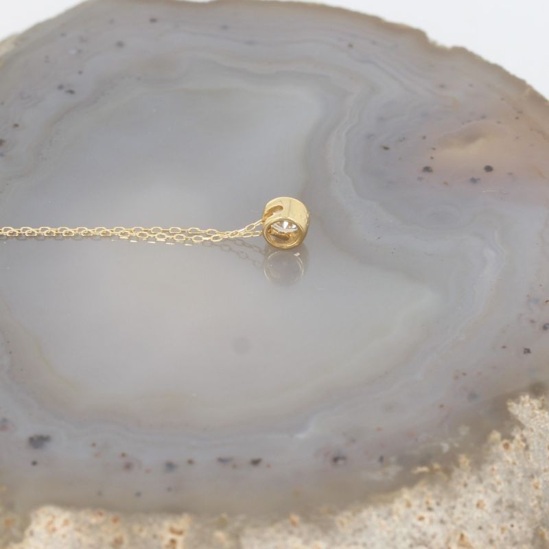 Wert 1700 € Solitär Brillant Anhänger mit Kette (0,21 carat) in 750er 18 K Gelbgold - H582