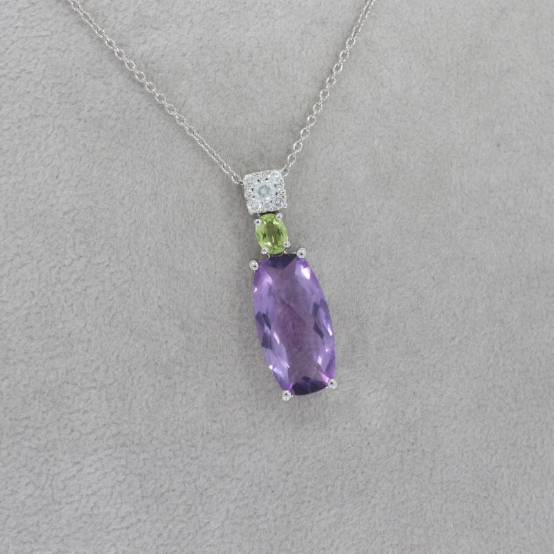 Wert 1050 € Brillant Farbedelstein Collier in 750er 18 K Weißgold - 79222