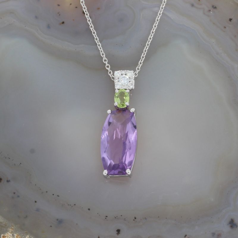 Wert 1050 € Brillant Farbedelstein Collier in 750er 18 K Weißgold - 79222