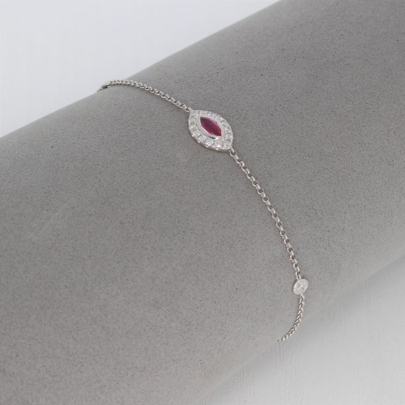 Wert 1190 € Brillant Rubin Armband in 750er 18 K Weißgold - 79430