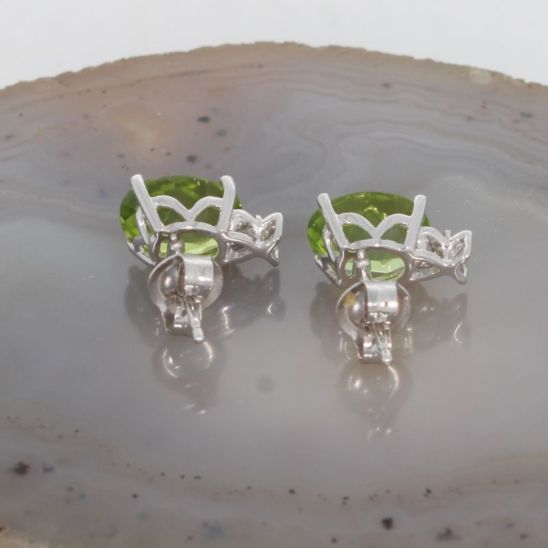 Wert 630 € Brillant Peridot Ohrstecker Ohrringe in 585er 14 K Weißgold - H396