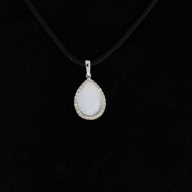 Wert 790 € Brillant Muschelkern Anhänger in 750er 18 K Weißgold - K80401