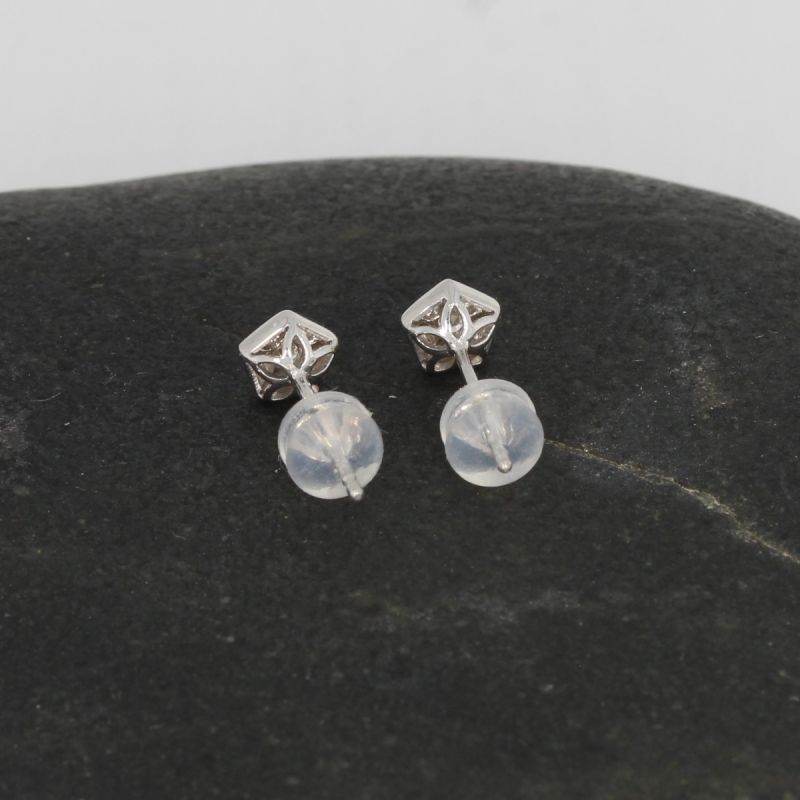 Sale! Wert 690 € Solitär Brillant Ohrringe (0,10 carat) in 750er 18 K Weißgold - H43