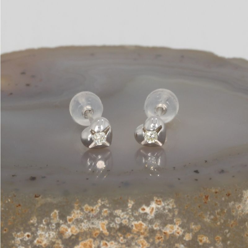 Wert 690 € Solitär Brillant Ohrringe Ohrstecker Herz (0,10 carat) in 750er 18 K Weißgold - H45
