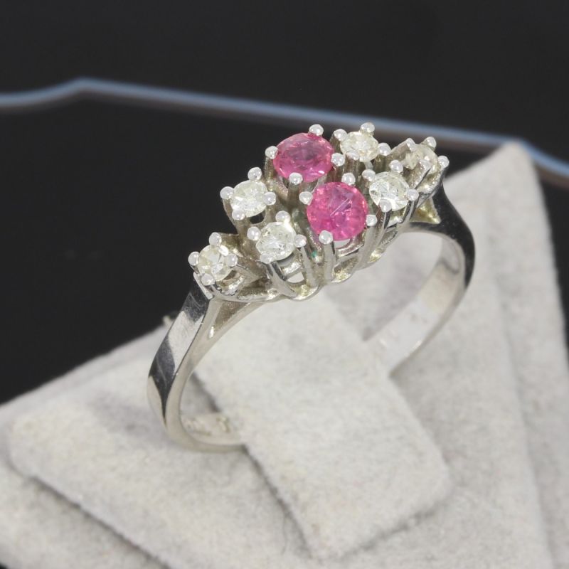 Wert 590 € Diamant Rubin Ring in 585er 14 K Weißgold - 82890