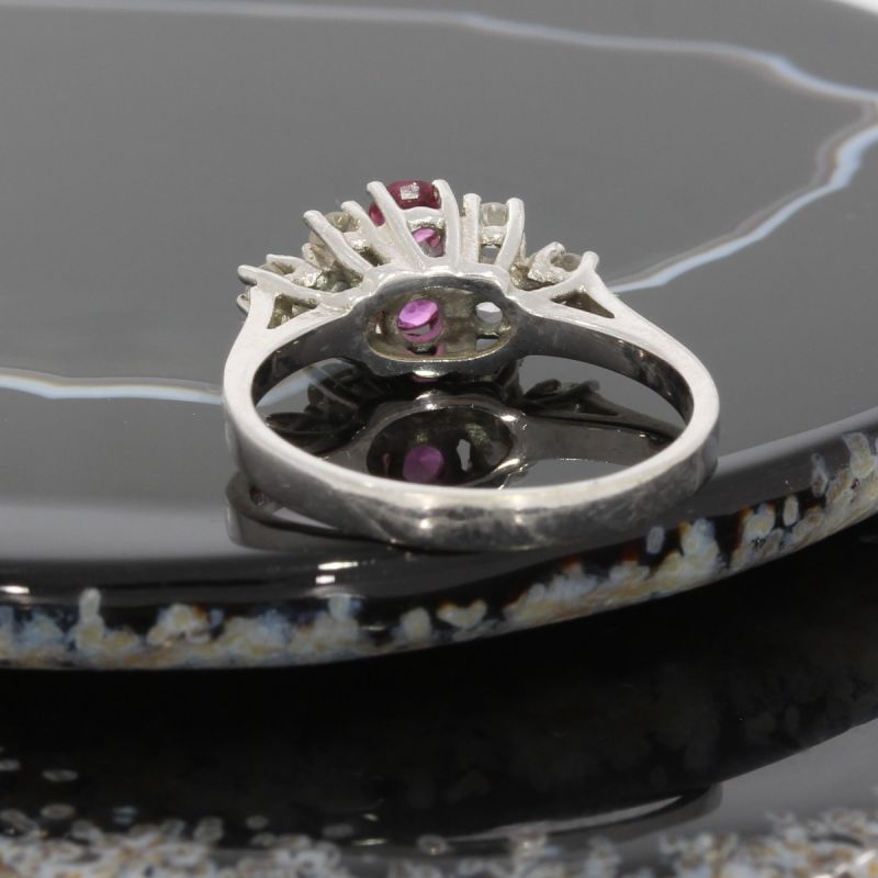 Wert 590 € Diamant Rubin Ring in 585er 14 K Weißgold - 82890