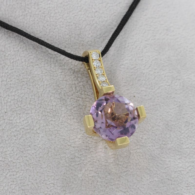 Wert 2250 € Brillant  Amethyst Anhänger ohne Kette 750/18 Karat Gelbgold - 85103