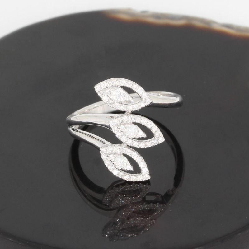 Wert 2390 € Brillant Ring (0,45 carat) in 750er 18 K Weißgold - 85149