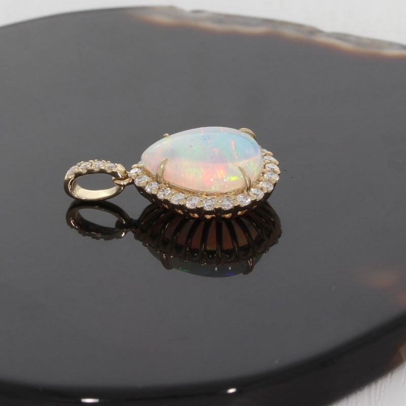 Wert 2810 € Brillant Opal Anhänger in 585er 14 K Gelbgold - H1420