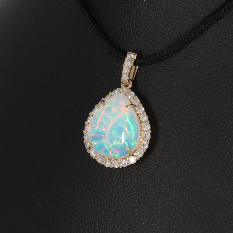 Wert 2810 € Brillant Opal Anhänger in 585er 14 K Gelbgold - H1420