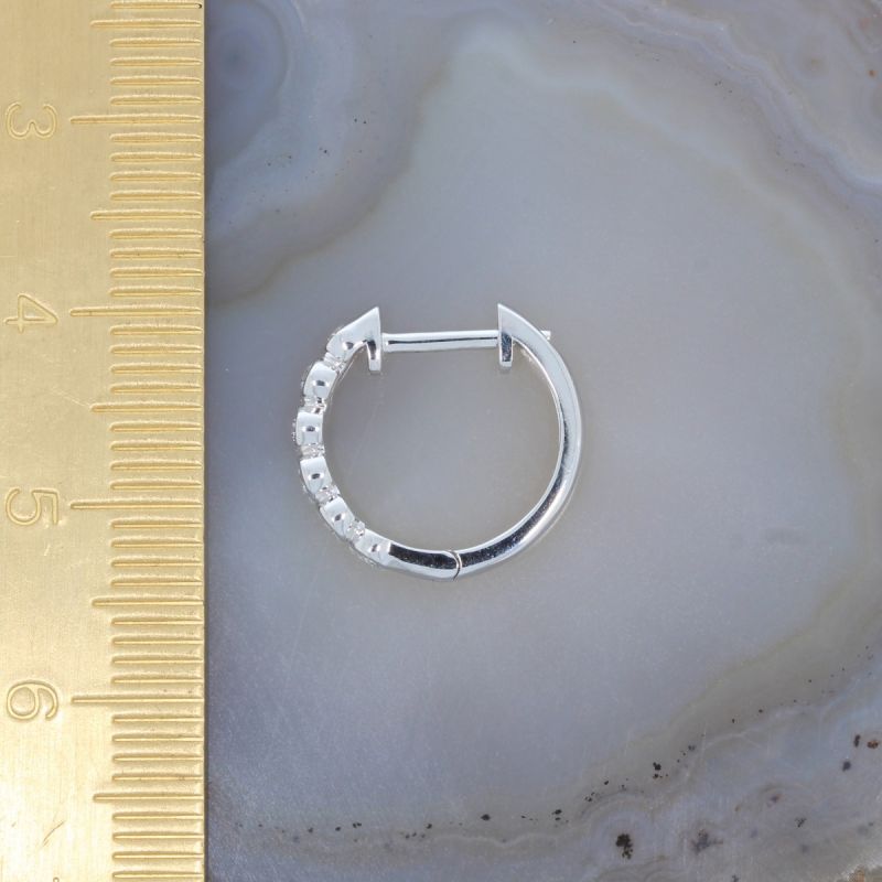 Wert 1250 € Brillant Creolen (0,20 carat) in 585er 14 K Weißgold - H1435
