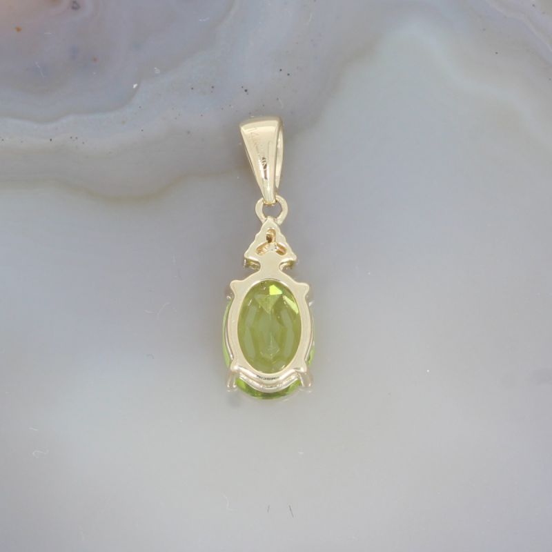 Wert 390 € Brillant Peridot Anhänger in 585er 14 K Gelbgold - H1460