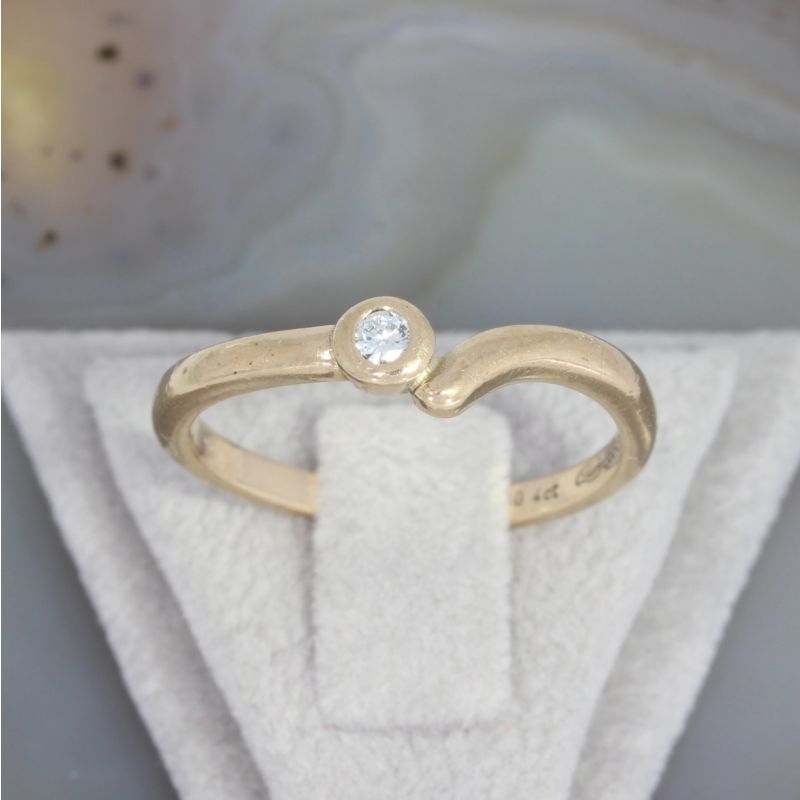 Wert 590 € Solitär Brillant Ring 333er/8 Karat Gelb Gold Größe 55 – 88866