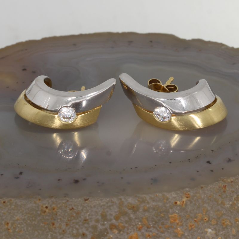 Wert 860 € Bicolor Halb Creolen mit Zirkonia 585er/14 Karat Gelb und Weiß Gold – 89217