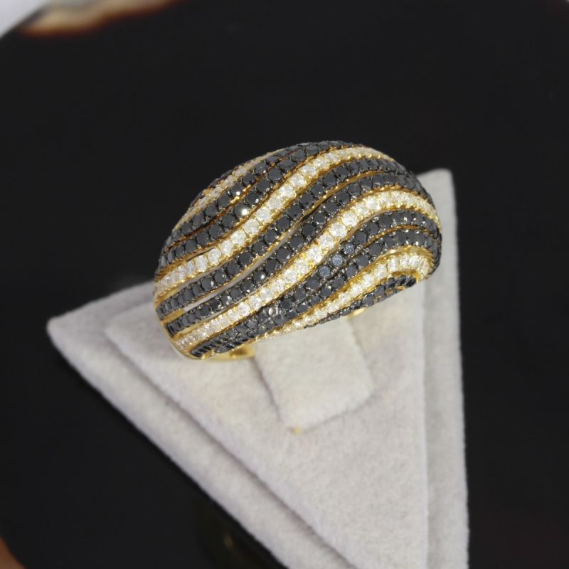 Wert 3610 € Brillant Diamant Ring in 750er 18 K Gelbgold - 89391