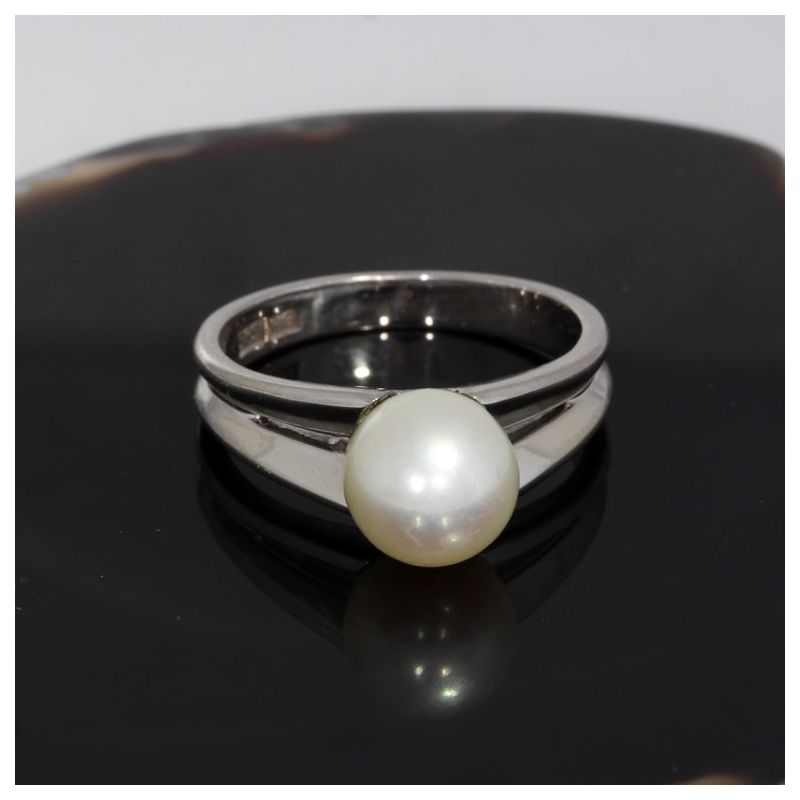 Wert 690 € Perl Ring in 585er 14 K Weißgold - 90812