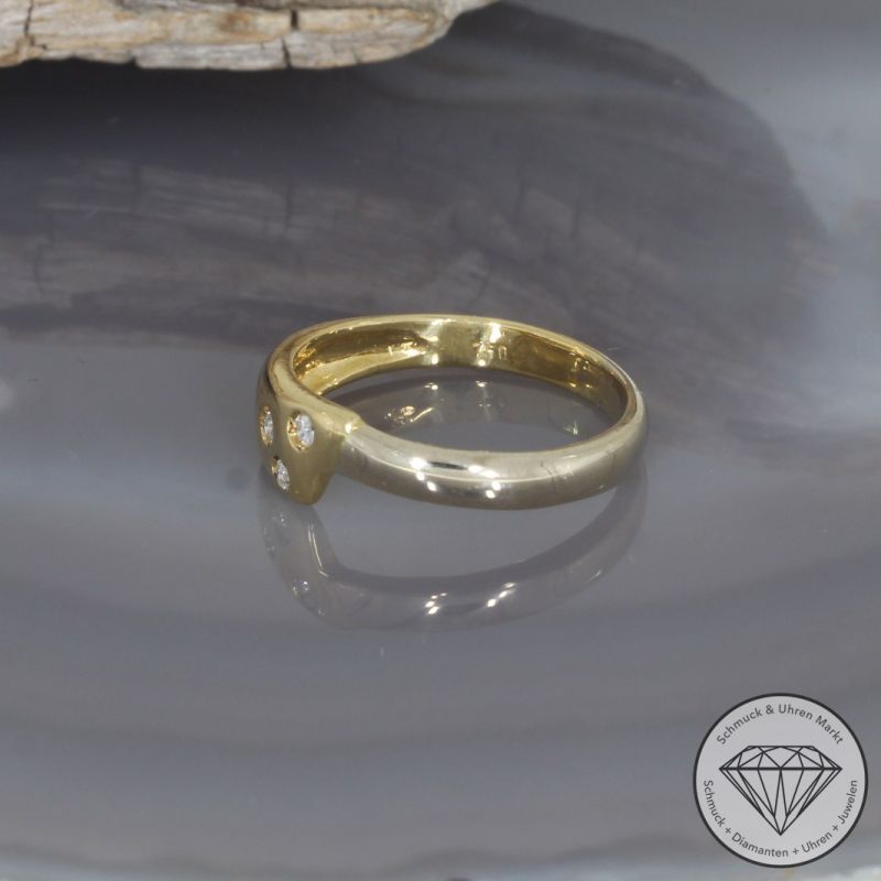 Wert 990 € Brillant Ring in 750er 18 K Gelbgold - 94368