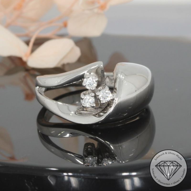 Wert 1100 € Brillant Ring (ca. 0,15 carat) in 585er 14 K Weißgold - 94733