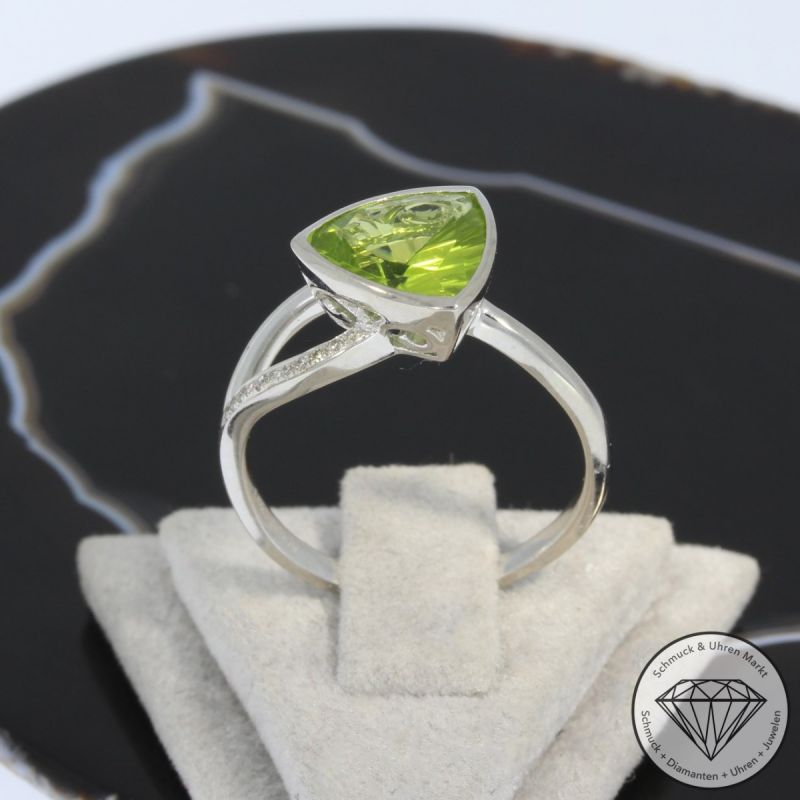 Wert 1250 € Brillant Peridot Ring in 750er 18 K Weißgold - 95236
