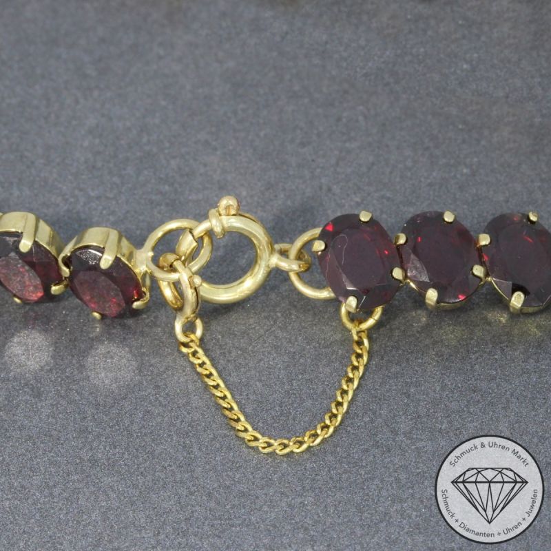 Wert 1340 € Granat Armband in 333er 8 K Gelbgold - 96922