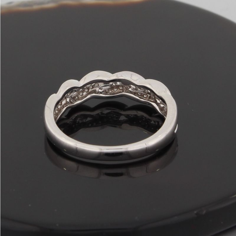 Wert 1500 € Brillant Ring geflochten (0,20 carat) in 750er 18 K Weißgold Größe 56 - H179