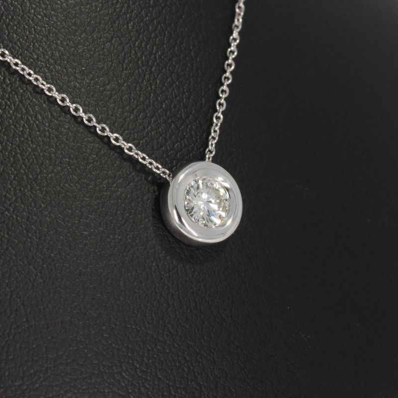 Wert 2500 € Solitär Brillant Anhänger mit Kette (0,30 carat) in 750er 18 K Weißgold - H247
