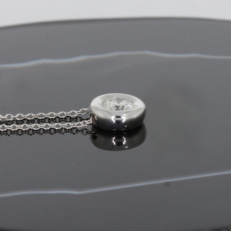 Wert 2500 € Solitär Brillant Anhänger mit Kette (0,30 carat) in 750er 18 K Weißgold - H247