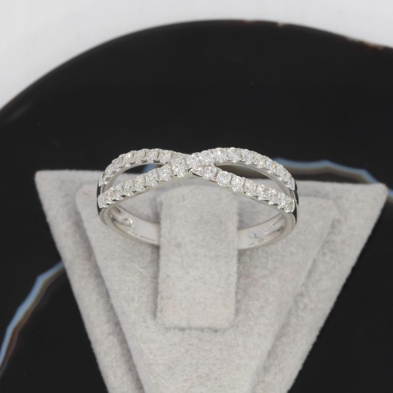 Wert 1760 € Brillant Ring (0,35 carat) in 750er 18 K Weißgold Gr.56 - H259